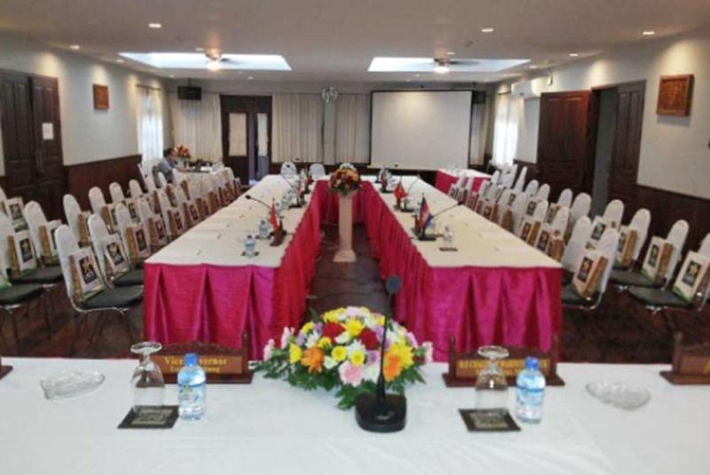 Capital Hotel Luang Prabang Exterior photo